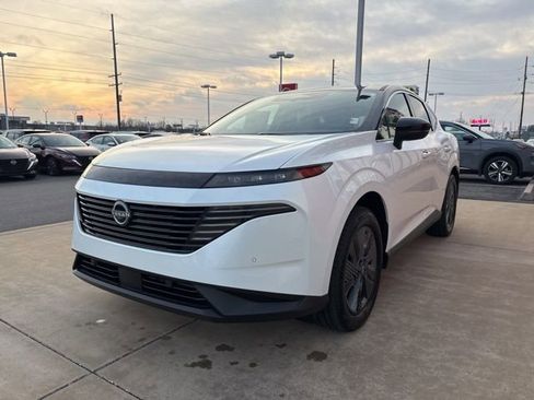 New 2025 Nissan Murano SL image 10