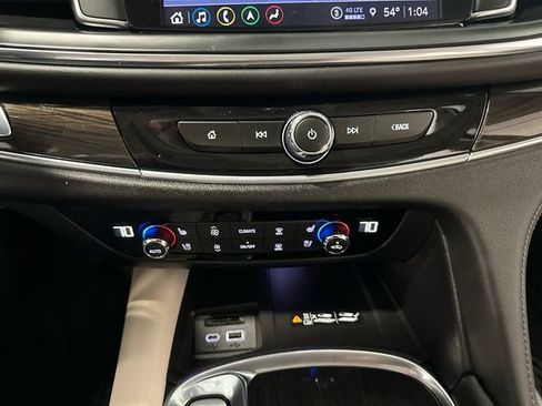 Used 2022 Buick Enclave Premium w/ Experience Buick Package image 23