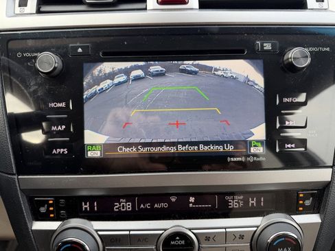 Used 2017 Subaru Outback 2.5i Limited image 13