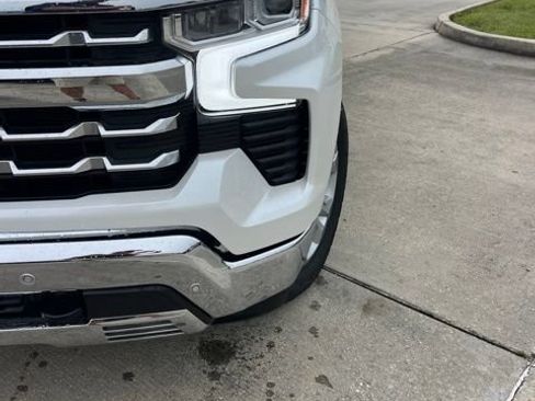 Used 2025 Chevrolet Silverado 1500 LTZ w/ Technology Package AWD/4WD image 7