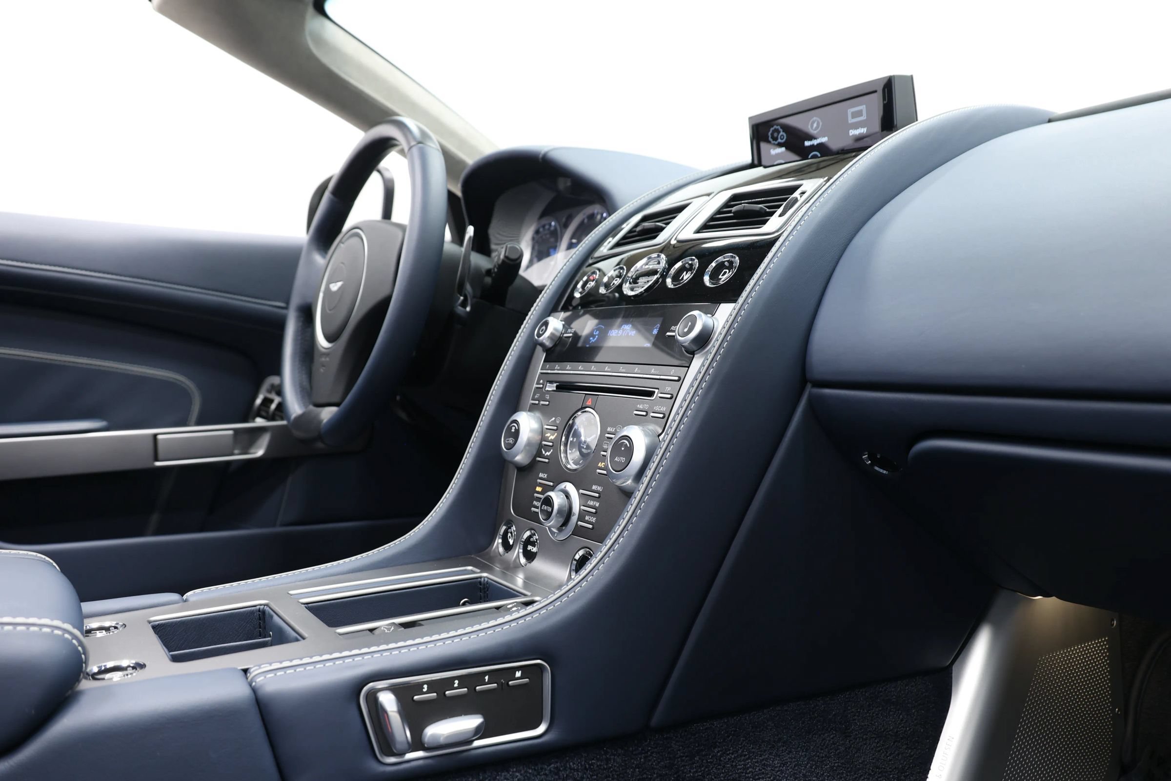 Used 2012 Aston Martin Virage Volante RWD image 84