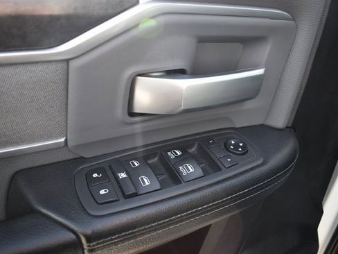 Used 2021 RAM 3500 Big Horn image 14