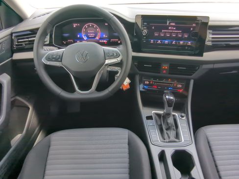 Used 2025 Volkswagen Jetta S FWD image 13
