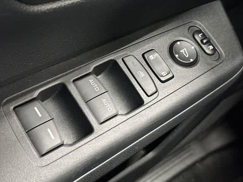 Used 2025 Honda CR-V Sport image 20
