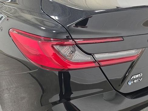 Used 2026 Toyota Camry XLE AWD/4WD image 31