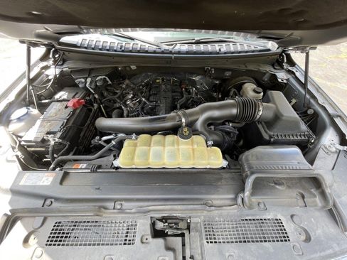 Used 2021 Ford Expedition Max XLT RWD image 55