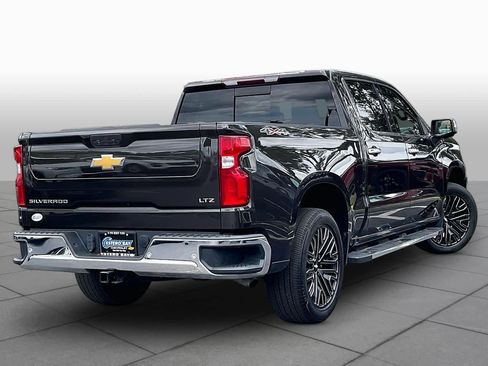 Used 2022 Chevrolet Silverado 1500 LTZ w/ LTZ Convenience Package II AWD/4WD image 13