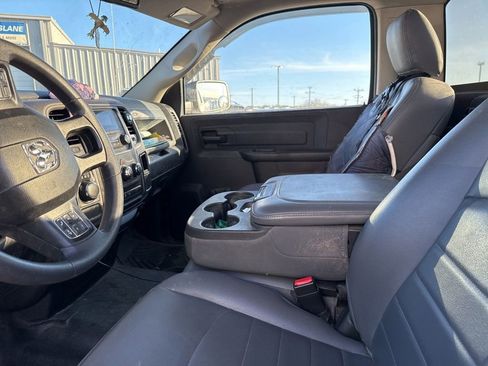Used 2018 RAM 1500 Tradesman image 13