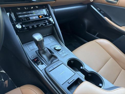 Used 2024 Lexus IS 350 F Sport w/ Navigation Package image 21