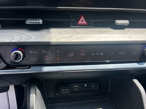 Used 2023 Kia Sportage X-Line w/ X-Line Premium Package AWD/4WD image 26