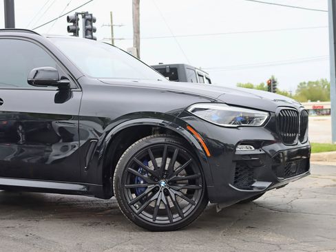 Used 2020 BMW X5 M50i w/ Executive Package AWD/4WD image 3
