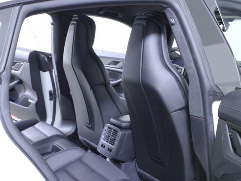 Used 2020 Porsche Taycan Turbo image 13