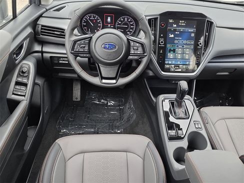 New 2025 Subaru Crosstrek 2.5i Limited w/ Popular Package #3A image 13