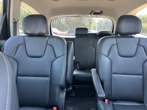 Used 2025 Kia Telluride S FWD image 27