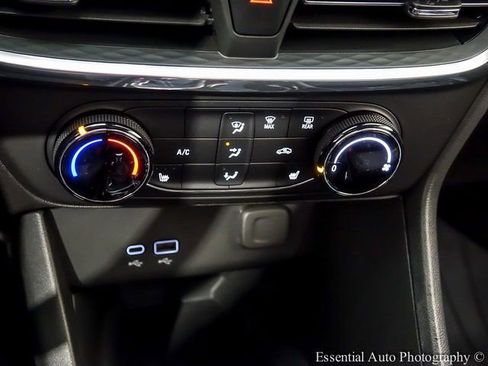 New 2026 Buick Encore GX Preferred w/ Comfort Package image 14