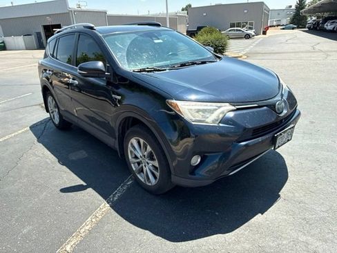 Used 2018 Toyota RAV4 Limited w/ Advanced Technology Package AWD/4WD image 2