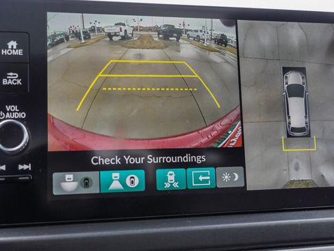 Used 2023 Honda Pilot Elite image 46