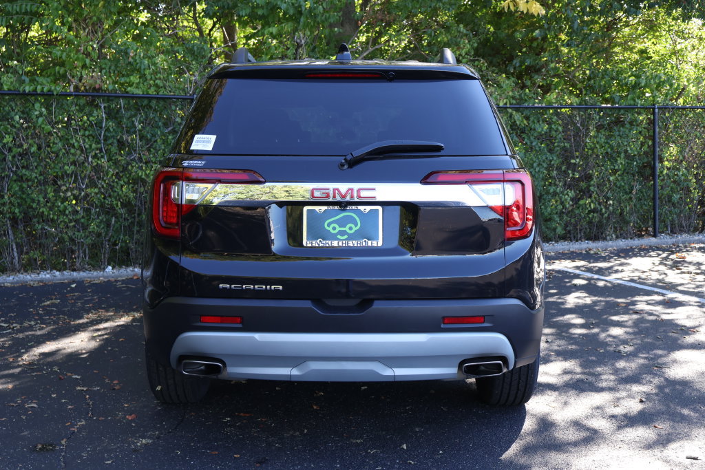 Certified 2023 GMC Acadia SLE w/ Driver Convenience Package FWD image 7