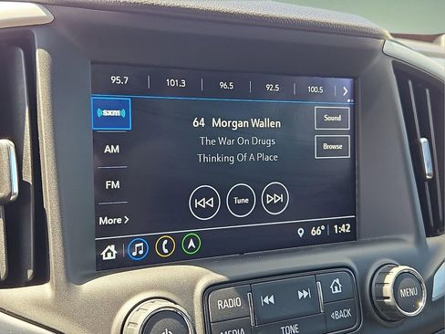 Used 2018 GMC Terrain SLE w/ Driver Convenience Package AWD/4WD image 17