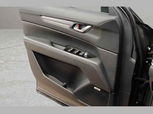 New 2025 MAZDA CX-5 AWD 2.5 S w/ Premium Plus Pkg image 18