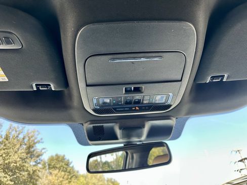 Used 2021 Ford F150 Lariat w/ Equipment Group 502A High image 24