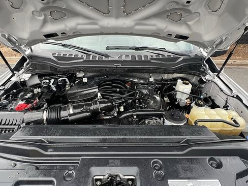 Used 2022 Ford F250 Lariat image 8