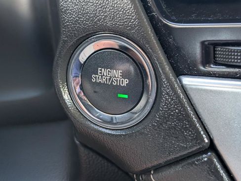Used 2020 Chevrolet Suburban Premier RWD image 19