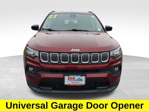 Used 2022 Jeep Compass Latitude w/ Convenience Group AWD/4WD image 9
