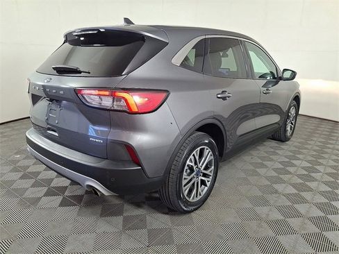 Used 2022 Ford Escape SEL image 10