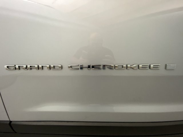 Used 2021 Jeep Grand Cherokee L Laredo w/ Luxury Tech Group I AWD/4WD image 26