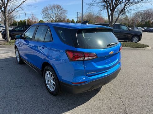 Used 2024 Chevrolet Equinox LS w/ Driver Confidence II Package image 3