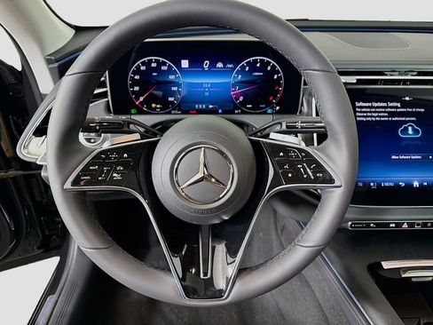 New 2026 Mercedes-Benz E 350 4MATIC Sedan image 13