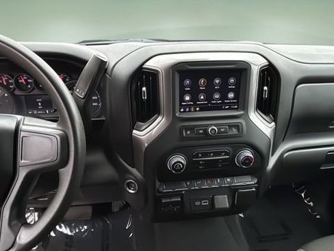 Certified 2024 Chevrolet Silverado 2500 Custom w/ Custom Convenience Package image 10