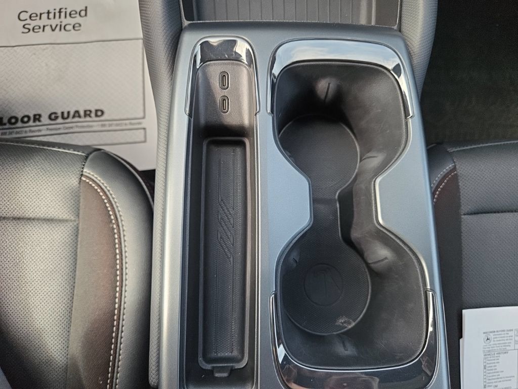 Certified 2025 Chevrolet Equinox EV RS FWD image 22