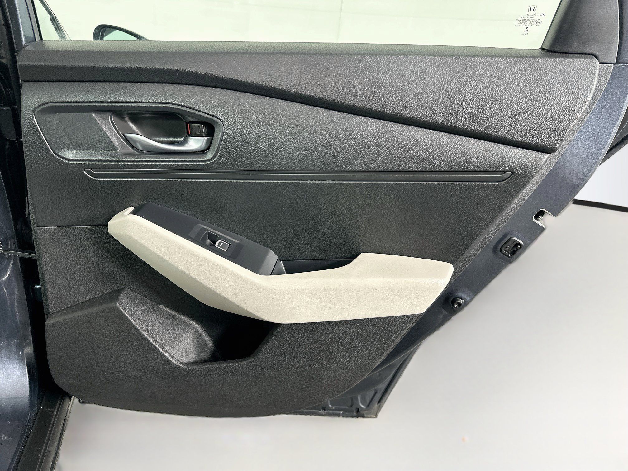 Used 2025 Honda Accord LX image 28