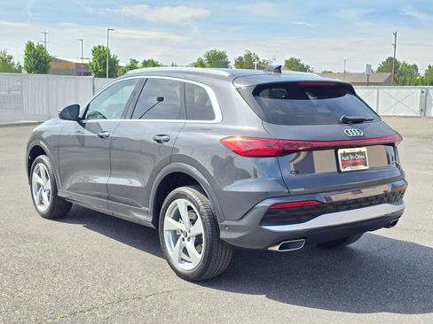 Certified 2025 Audi Q5 Premium w/ Premium Plus AWD/4WD image 4