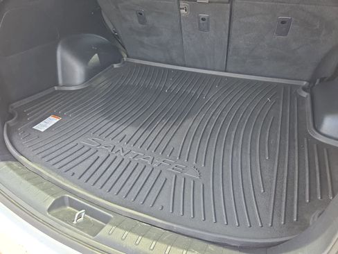 Used 2017 Hyundai Santa Fe Sport FWD image 31
