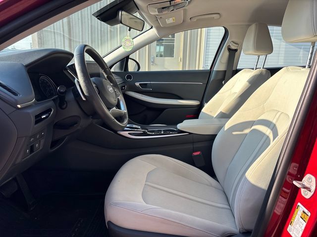 Used 2023 Hyundai Sonata SEL FWD image 6