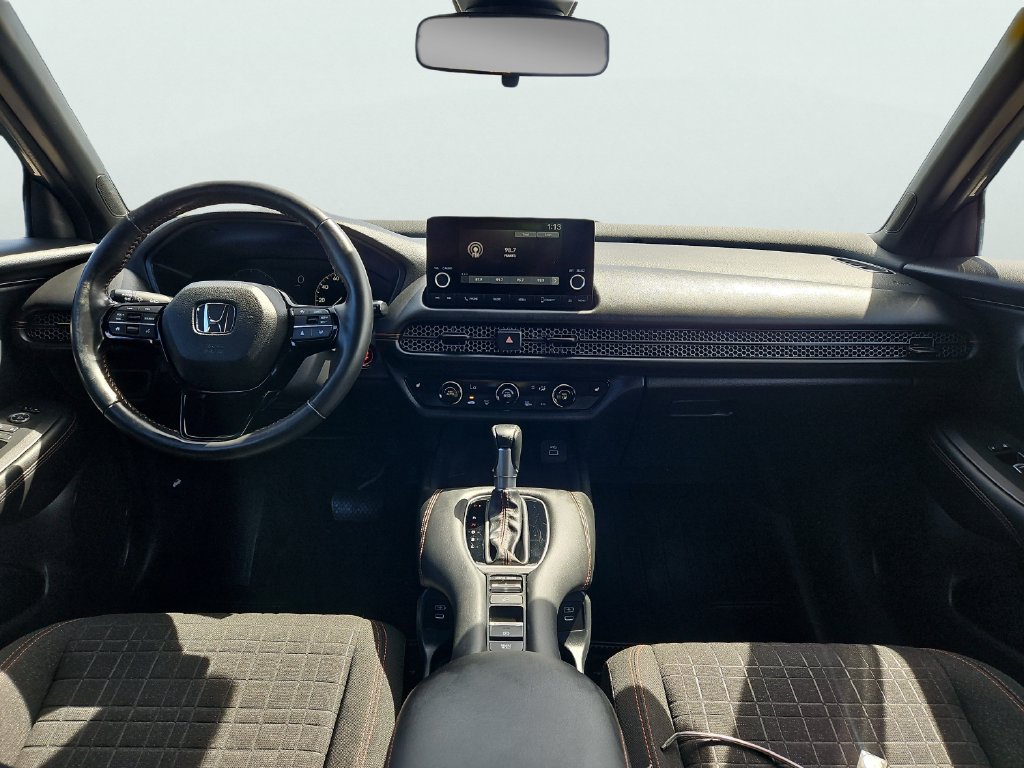 Certified 2025 Honda HR-V Sport image 11