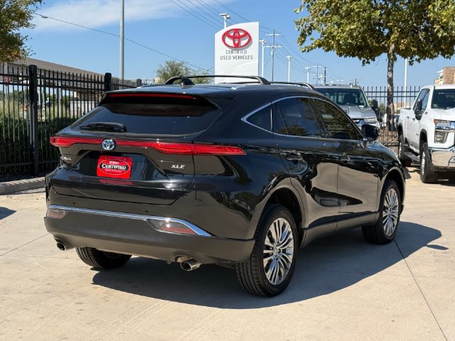 Used 2023 Toyota Venza XLE AWD/4WD image 5