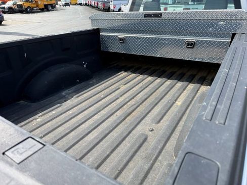 Used 2022 Ford F150 XL image 6