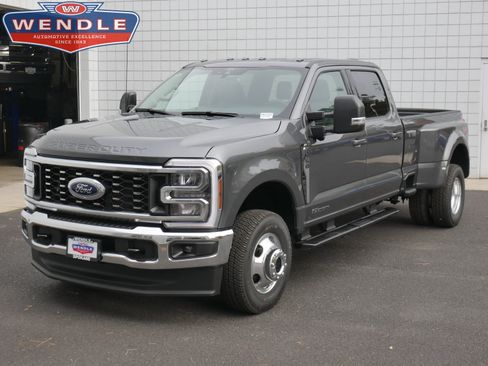 New 2026 Ford F350 XLT w/ XLT Premium Package image 1