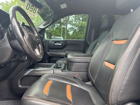 Used 2021 GMC Sierra 1500 AT4 w/ AT4 Value Package AWD/4WD image 17