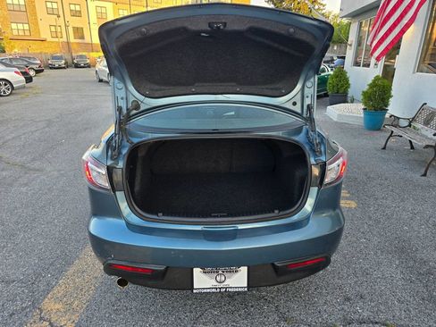 Used 2011 MAZDA MAZDA3 i Touring FWD image 14