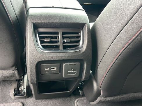 Used 2021 Chevrolet Blazer RS w/ Enhanced Convenience Package AWD/4WD image 36