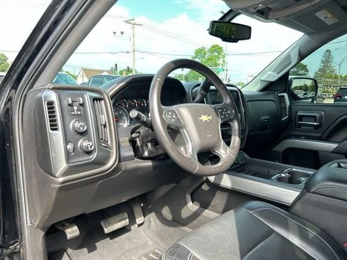 Used 2015 Chevrolet Silverado 1500 LTZ Z71 AWD/4WD image 28