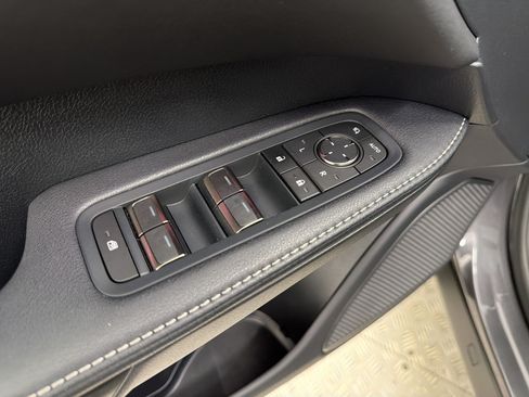 Certified 2024 Lexus RX 350 FWD w/ Convenience Package image 14