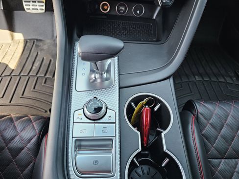 Used 2023 Genesis G70 3.3T w/ Sport Prestige Package RWD image 24