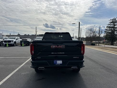 Certified 2024 GMC Sierra 1500 AT4 w/ Technology Package image 7