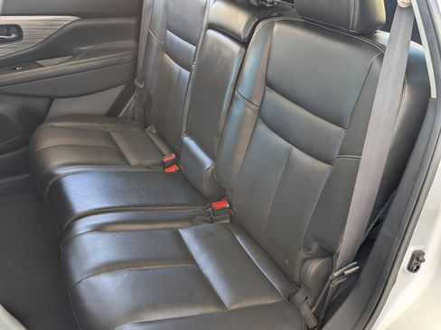 Used 2018 Nissan Murano Platinum w/ Cargo Package image 18